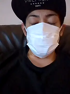Snapshot of RYOTA8888888888 chatting on 12/28/24, 03:26 RYOTA8888888888 online show from 12/28/24, 03:26