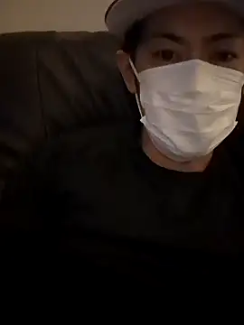 Snapshot of RYOTA8888888888 chatting on 01/28/25, 02:42 RYOTA8888888888 online show from 01/28/25, 02:42