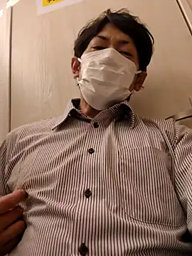Snapshot of RYOTA8888888888 chatting on 02/18/25, 06:15 RYOTA8888888888 online show from 02/18/25, 06:15