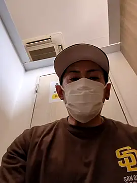 Snapshot of RYOTA8888888888 chatting on 03/22/25, 06:00 RYOTA8888888888 online show from 03/22/25, 06:00
