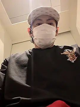 RYOTA8888888888 online show from 11/16/25, 03:39