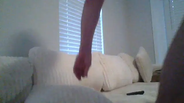 Snapshot of Goldenbear3111 chatting on 06/11/26, 12:08 Goldenbear3111 online show from 06/11/26, 12:08