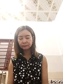 Sexy-ladyboobs20 online show from 11/17/25, 01:22