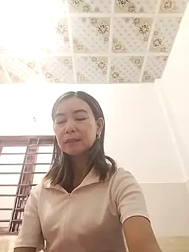 Sexy-ladyboobs20 online show from 12/04/25, 01:48