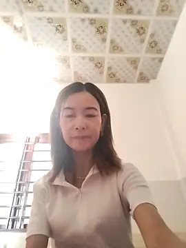 Sexy-ladyboobs20 online show from 12/22/25, 01:35