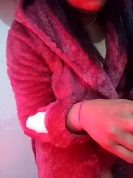 Snapshot of katymojadit chatting on 01/15/25, 10:57 katymojadit online show from 01/15/25, 10:57