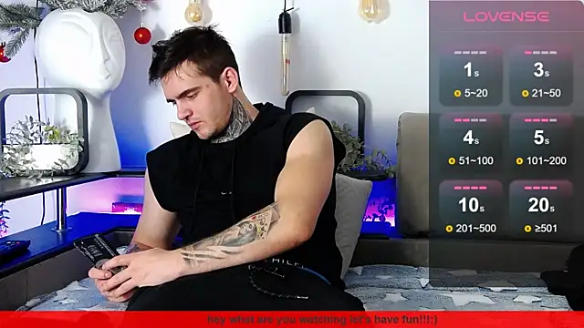 Snapshot of CarterCole chatting on 01/16/25, 01:58 CarterCole online show from 01/16/25, 01:58