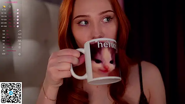 Snapshot of KleinGlif chatting on 02/15/25, 05:09 KleinGlif online show from 02/15/25, 05:09