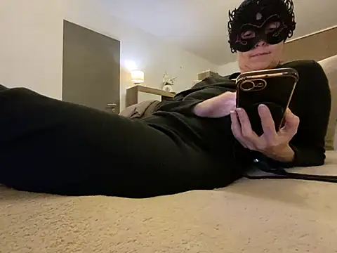 Marilou1983 online show from 02/16/26, 10:06