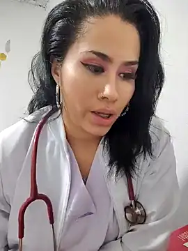 Snapshot of Sweet__Nurse1 chatting on 02/11/25, 04:11 Sweet Nurse1 online show from 02/11/25, 04:11