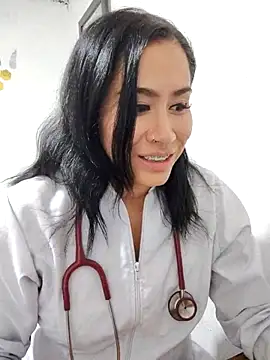 Snapshot of Sweet__Nurse1 chatting on 02/25/25, 05:08 Sweet Nurse1 online show from 02/25/25, 05:08