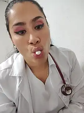 Snapshot of Sweet__Nurse1 chatting on 03/04/25, 04:38 Sweet Nurse1 online show from 03/04/25, 04:38