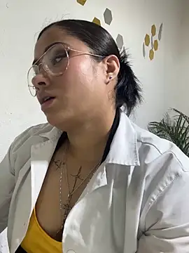 Snapshot of Sweet__Nurse1 chatting on 09/12/25, 07:14 Sweet Nurse1 online show from 09/12/25, 07:14