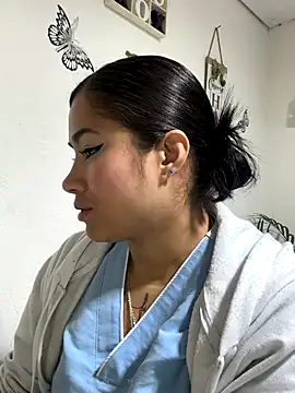 Snapshot of Sweet__Nurse1 chatting on 09/19/25, 07:25 Sweet Nurse1 online show from 09/19/25, 07:25