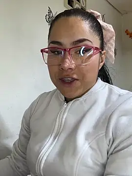 Sweet  Nurse1 online show from 04/13/26, 08:36