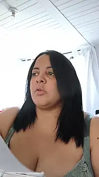 Snapshot of mia_donatto369 chatting on 07/31/26, 08:19 mia donatto369 online show from 07/31/26, 08:19