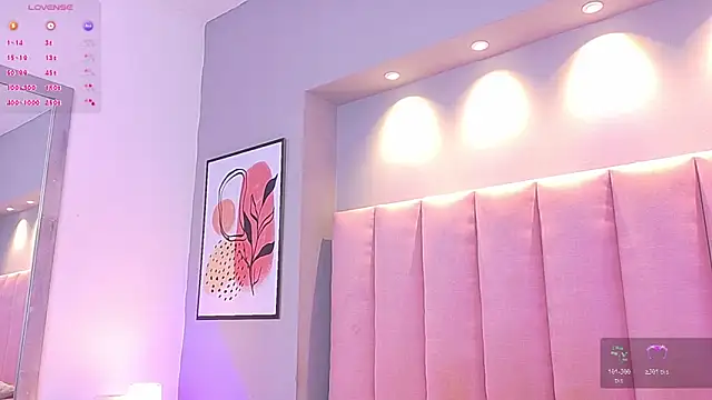 KeilyRoss online show from 10/25/25, 08:36