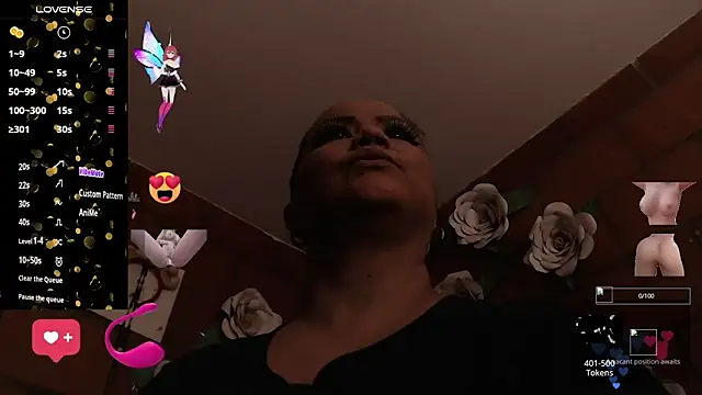 Snapshot of IngritBitch chatting on 10/17/25, 02:08 IngritBitch online show from 10/17/25, 02:08