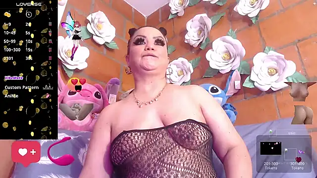 IngritBitch online show from 11/20/25, 03:12