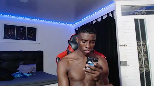 Couplex sexx online show from 03/05/26, 04:30