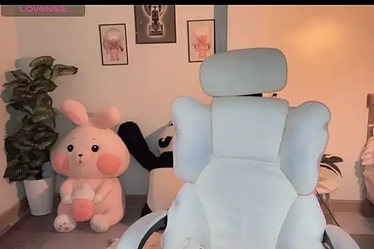  Aimy  online show from 09/30/25, 04:56