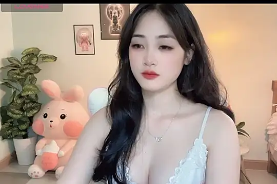  Aimy  online show from 10/10/25, 03:38