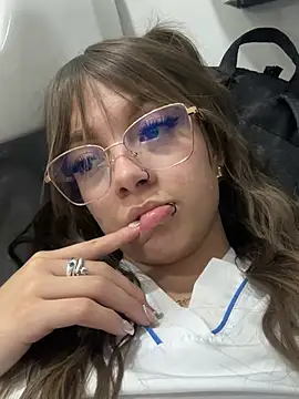 AmmyJones  online show from 02/11/26, 05:40