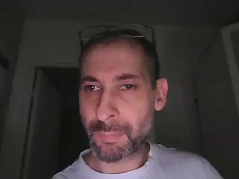 Snapshot of JohnFlask02 chatting on 03/14/25, 02:08 JohnFlask02 online show from 03/14/25, 02:08