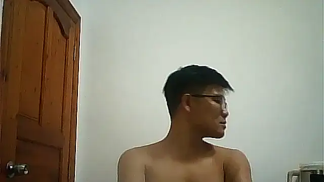 findagirlfriend online show from 04/22/26, 09:44