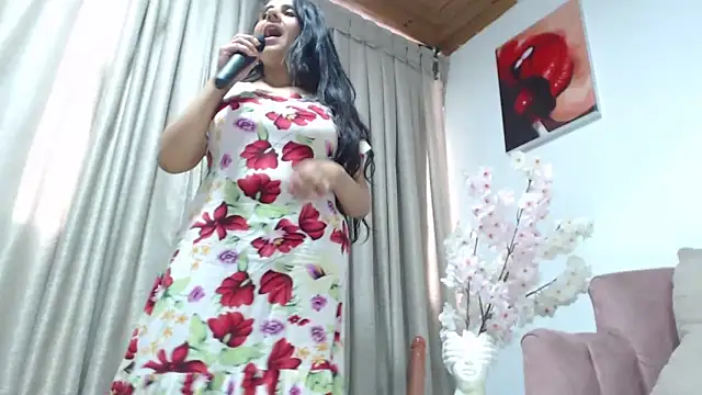  Marcela   online show from 02/08/25, 06:33