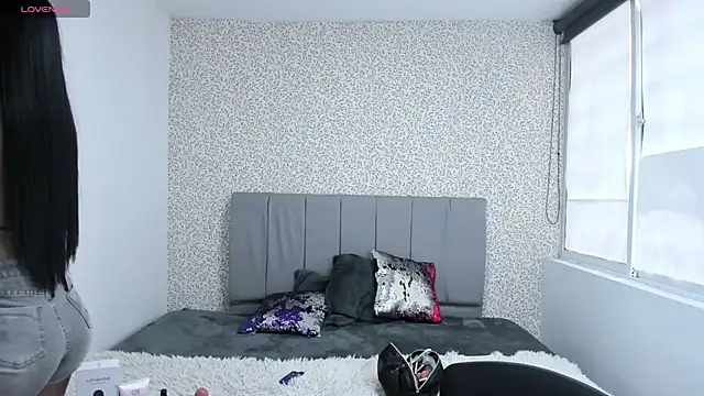 Snapshot of CharlotteeGray_ chatting on 02/10/25, 07:49 CharlotteeGray online show from 02/10/25, 07:49