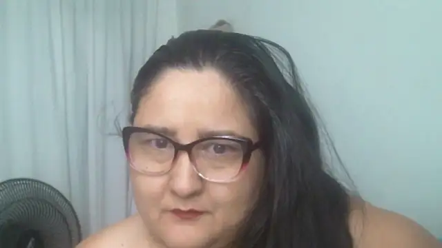 nanita1545 online show from 04/24/26, 07:27