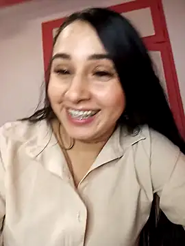 Snapshot of Juanamd1 chatting on 12/30/24, 12:20 Juanamd1 online show from 12/30/24, 12:20