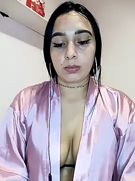 Snapshot of Juanamd1 chatting on 01/16/25, 11:37 Juanamd1 online show from 01/16/25, 11:37