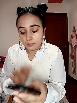 Snapshot of Juanamd1 chatting on 01/17/25, 08:24 Juanamd1 online show from 01/17/25, 08:24