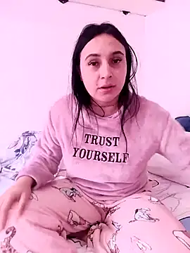 Snapshot of Juanamd1 chatting on 02/28/25, 11:36 Juanamd1 online show from 02/28/25, 11:36