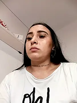 Snapshot of Juanamd1 chatting on 03/08/25, 12:09 Juanamd1 online show from 03/08/25, 12:09