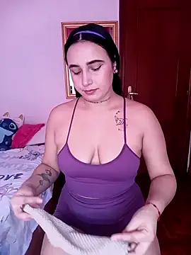 Snapshot of Juanamd1 chatting on 03/20/25, 09:04 Juanamd1 online show from 03/20/25, 09:04