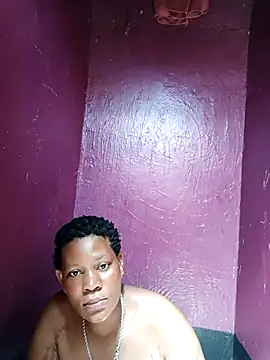 Snapshot of Broan_me chatting on 02/18/25, 08:38 Broan me online show from 02/18/25, 08:38