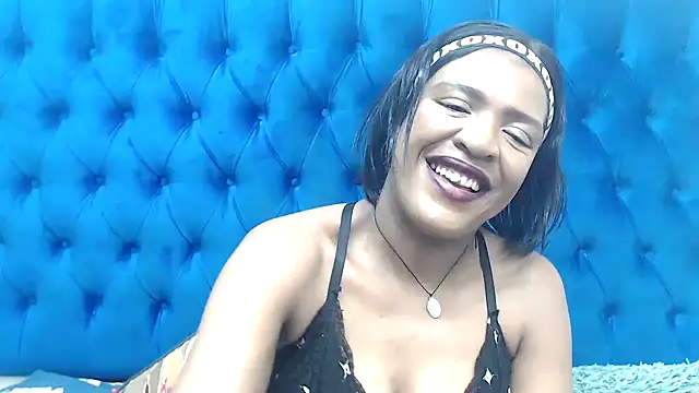 SpicyQueenxxxx online show from 04/14/26, 06:25