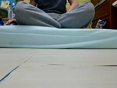 zhan7965 online show from 02/17/26, 11:40