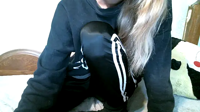 DennisXCaroll online show from 10/07/25, 06:54