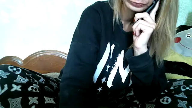 DennisXCaroll online show from 10/18/25, 06:48