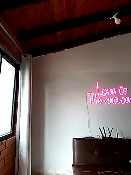 SamaraJay1 online show from 01/12/25, 01:27