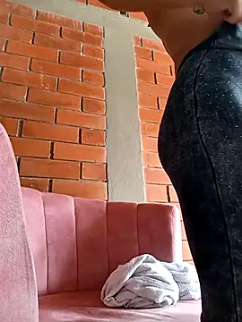 SamaraJay1 online show from 10/04/25, 01:42