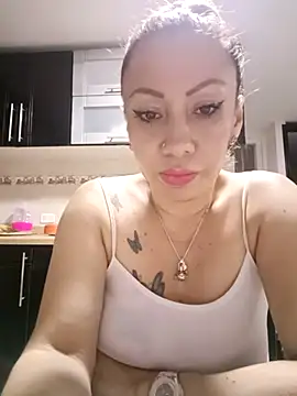 coral smitth online show from 03/11/25, 01:26