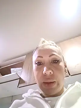 coral smitth online show from 02/13/26, 08:49