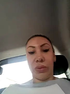 coral smitth online show from 04/22/26, 03:57