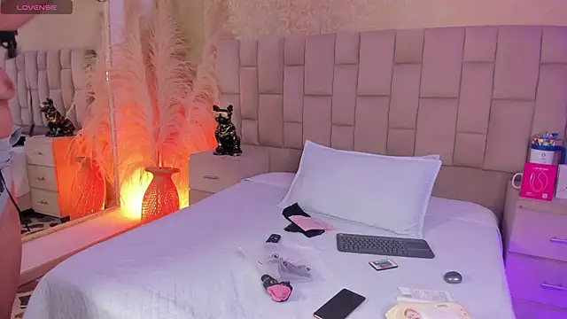 EmmaTorres  online show from 01/12/26, 09:53