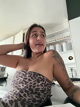 EmmaTorres  online show from 04/01/26, 08:50